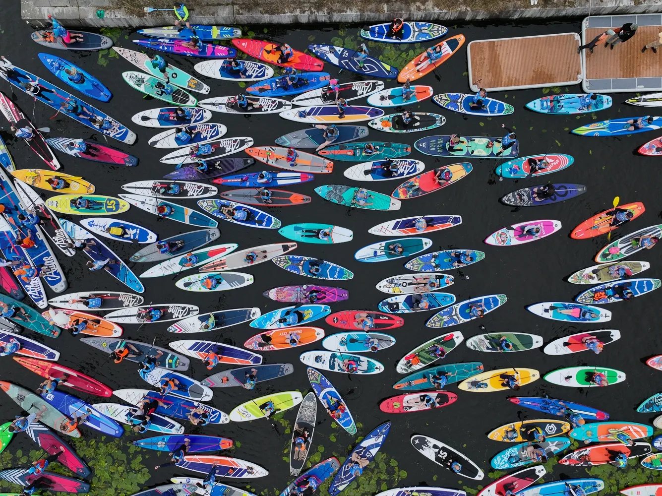 Как выбрать свою идеальную SUP-доску? Гид по типам‚ формам и материалам